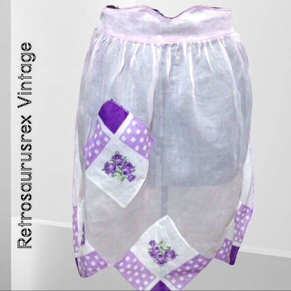 VINTAGE 1950's Sheer Lavender Kitchen Apron with Quilt Squares,Rockabilly/Pin Up - Picture 4 of 7